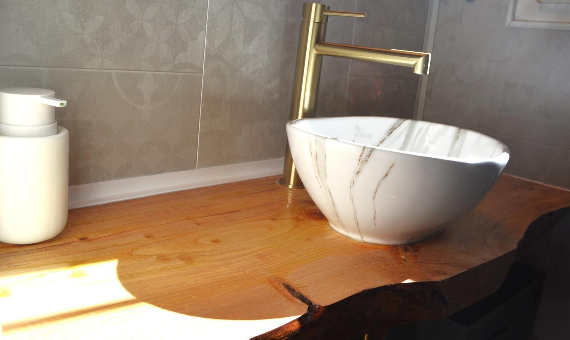 La Rose Des Vents Chambres D'Hotes & Spa Néoules エクステリア 写真
